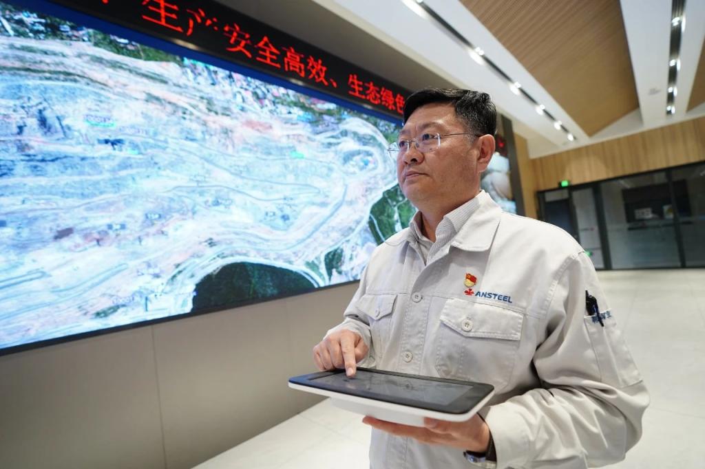 记全国五一劳动奖章获得者马连成