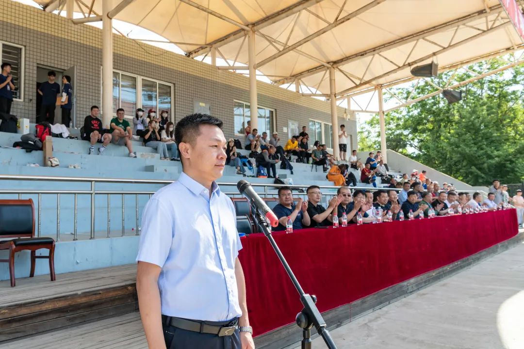副校长李永明